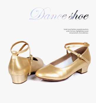 Çocuklar Latin Tango Balo Salonu Dans Ayakkabıları Çocuklar Kızlar için Altın Gümüş Kadın Dans Ayakkabıları Düşük Topuk Dans Ayakkabıları Modern Kare C51