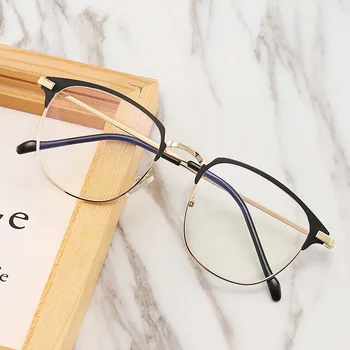 2021 Moda unisex kare Düz gözlük erkekler kadınlar için Metal çerçeve gözlük parti gözlük Yumuşak Siyah kaş çerçeve
