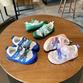 Çocuk İçi Boş Örgü ayakkabı 2023 Yaz Yeni Erkek ve Kız Baotou Yumuşak Taban rahat ayakkabılar çocuk Nefes Sandalet