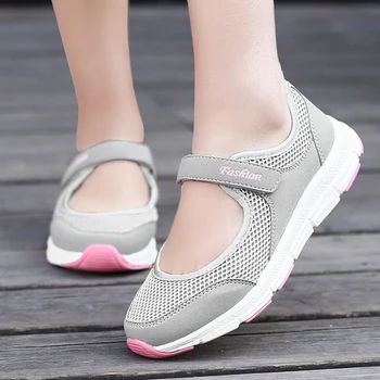 Yaz Kadın rahat ayakkabılar Yumuşak Taşınabilir Sneakers yürüyüş ayakkabısı Düz Tabanlar Kadınlar için Nefes Kayma Beyaz Ayakkabı