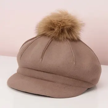H727 Kadın Bere Şapka Kadın Sonbahar Kış Kore Kürk Topu Yün Keçe Bere Kap Bayan Kız Moda Retro İngiliz Rahat Sıcak Şapkalar