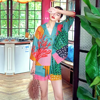 Kadın Pijama Takımı Elle Çizilmiş Sanat Tropikal Bitkiler pijama takımı İpek Gibi Kıyafeti Şort Ev Giyim Pijama Gecelik