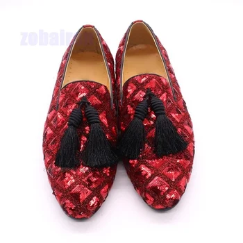 Moda Lüks Sequins Püsküller loafer ayakkabılar Siyah Kırmızı erkek Slip On Düğün Ayakkabı Parti Yemeği Ayakkabı